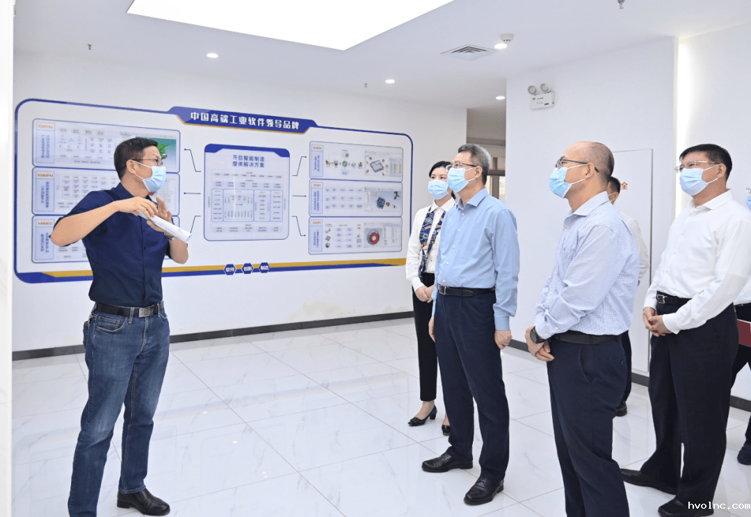 要闻 | 湖北省委常委、武汉市委书记郭元强莅临betway官网公司考察调研