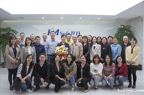 致敬芳华 感恩有你 | betway官网软件为袁惠敏老师举行光荣退休欢送会