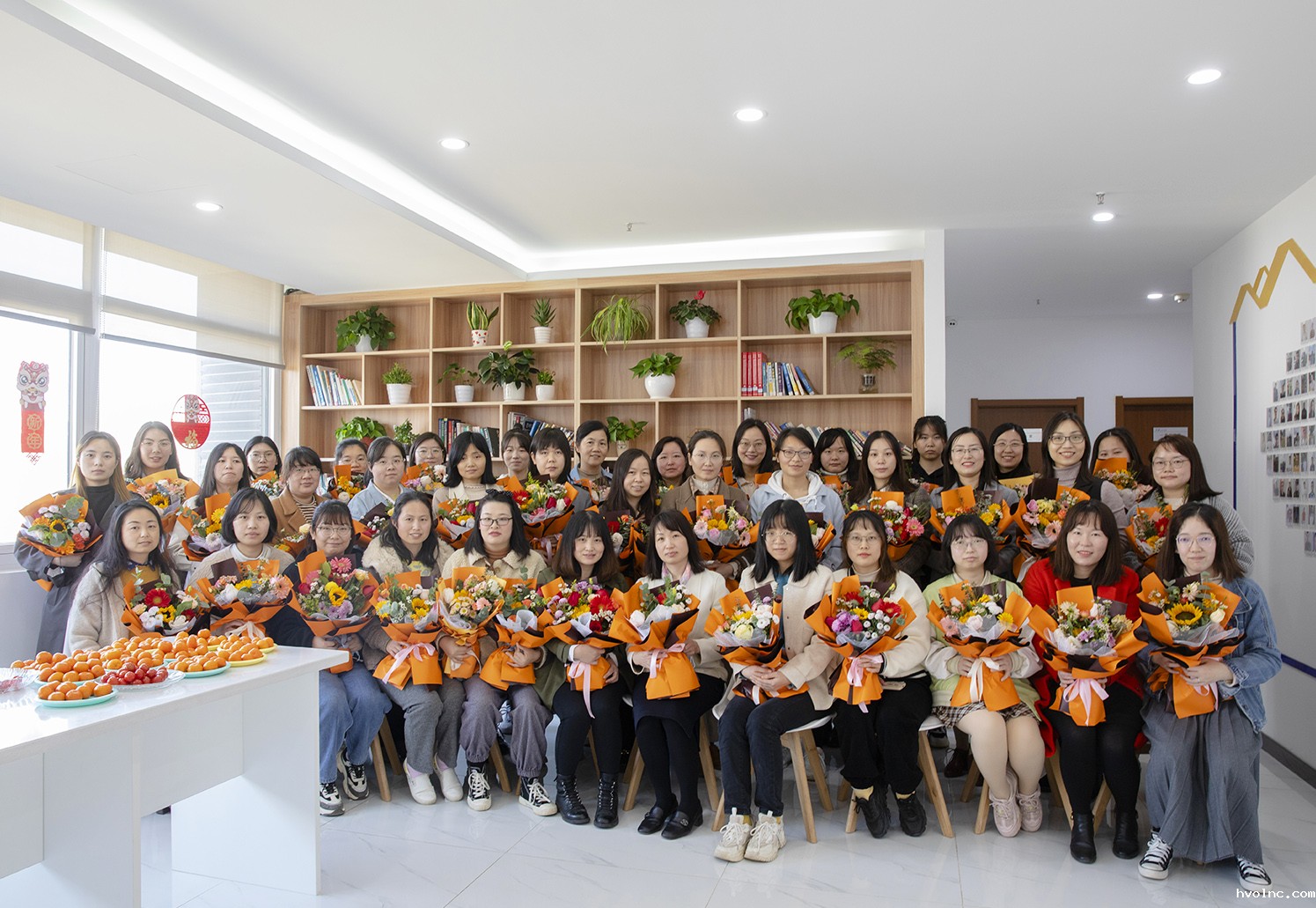 欢庆节日，愿betway官网女神一生笑靥如花