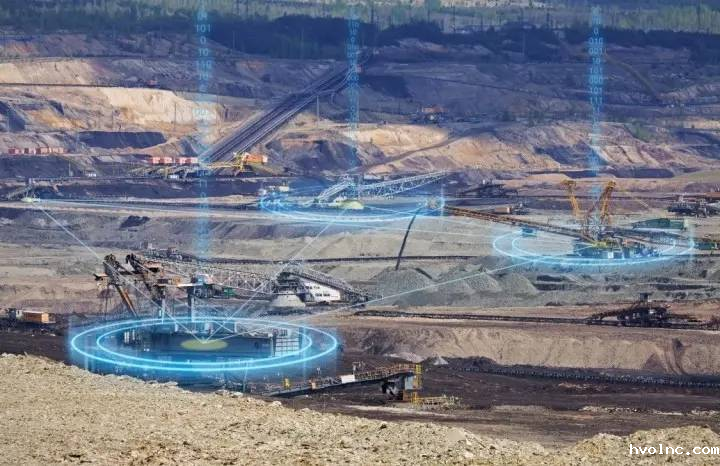 加快构建数字化车间和智能工厂新型工业化进程！