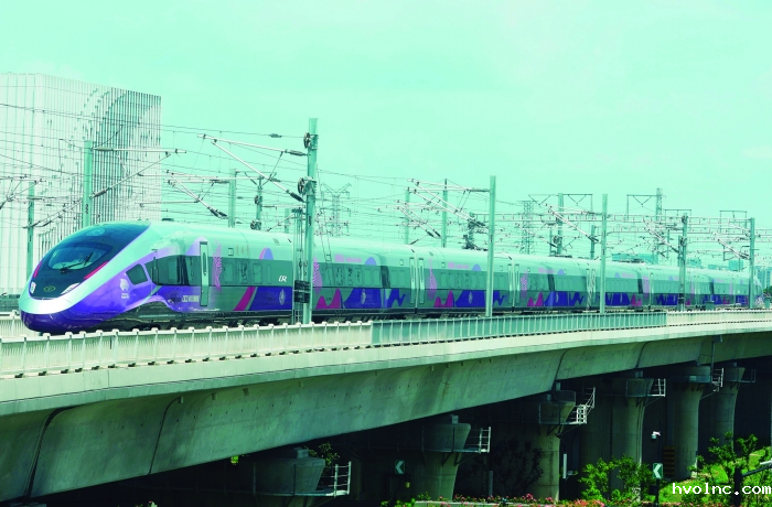 中国中车驰骋“数智转型”赛道， 尽显大国重器的硬核实力！