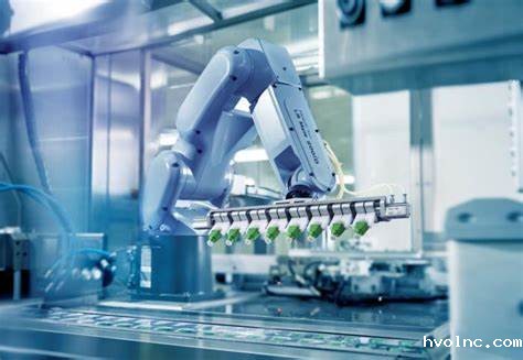 医药工业“链”上数智化！7部门发文释放新信号